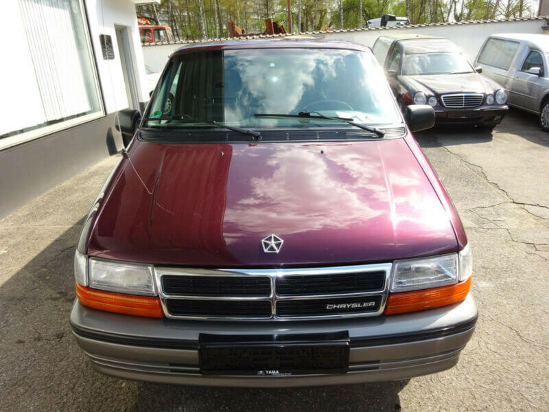 Chrysler Grand Voyager 1996 Golfcar Hungary Kft